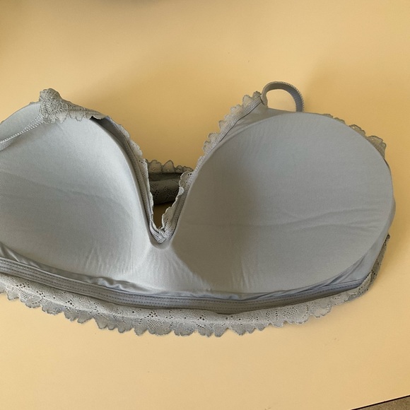 Uniqlo Slightly Padded Bralette - Picture 3 of 5